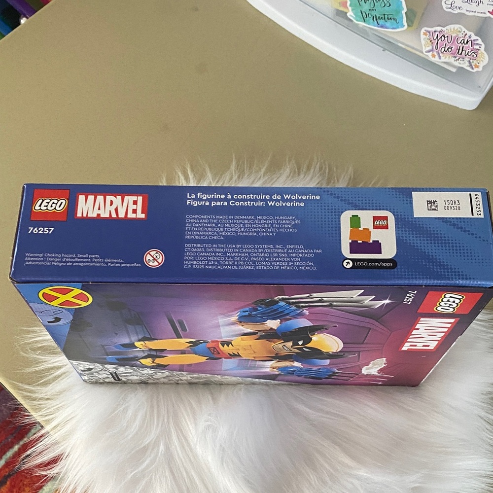 New in box marvel wolverine Lego set - Picture 5 of 7